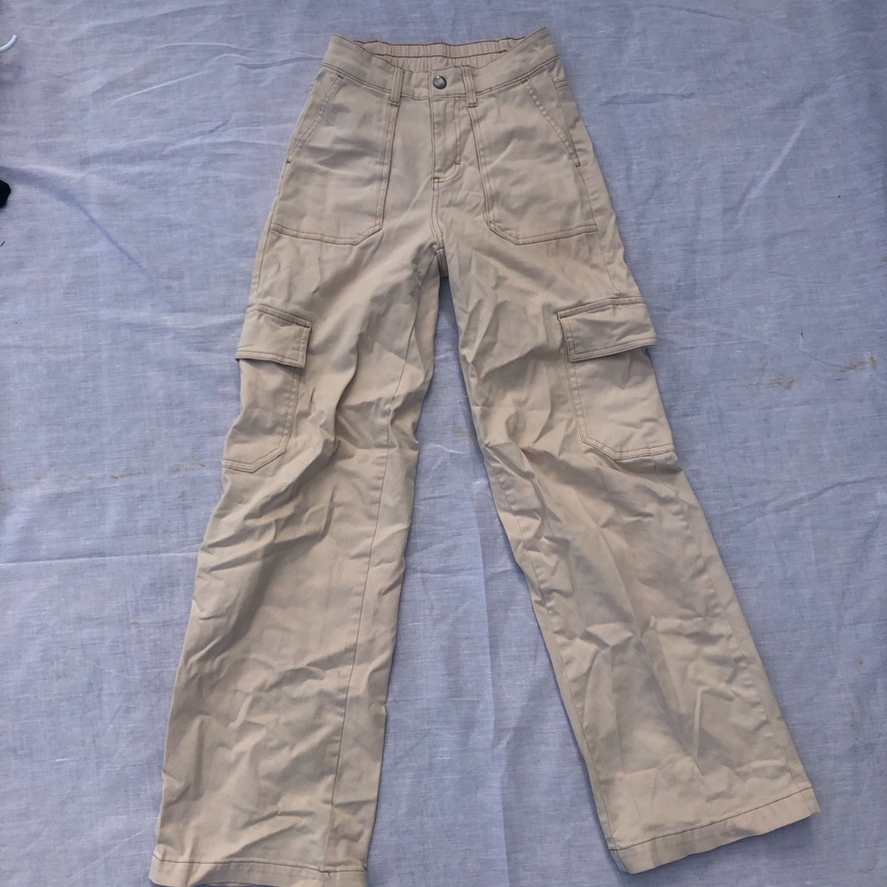 Tan/Beige/Brown high waisted Cargo pants